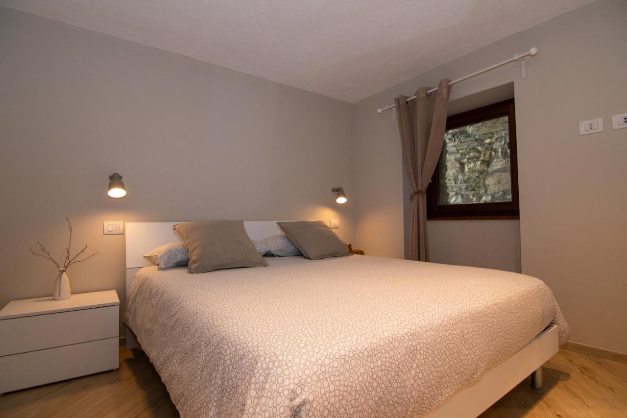 Le Casette Di Rovine Apartment Aosta Luaran gambar