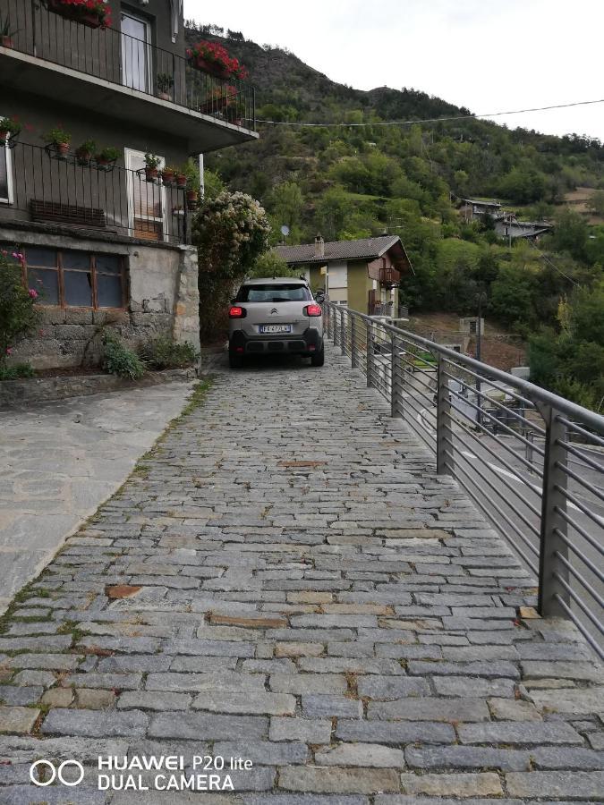 Le Casette Di Rovine Apartment Aosta Luaran gambar