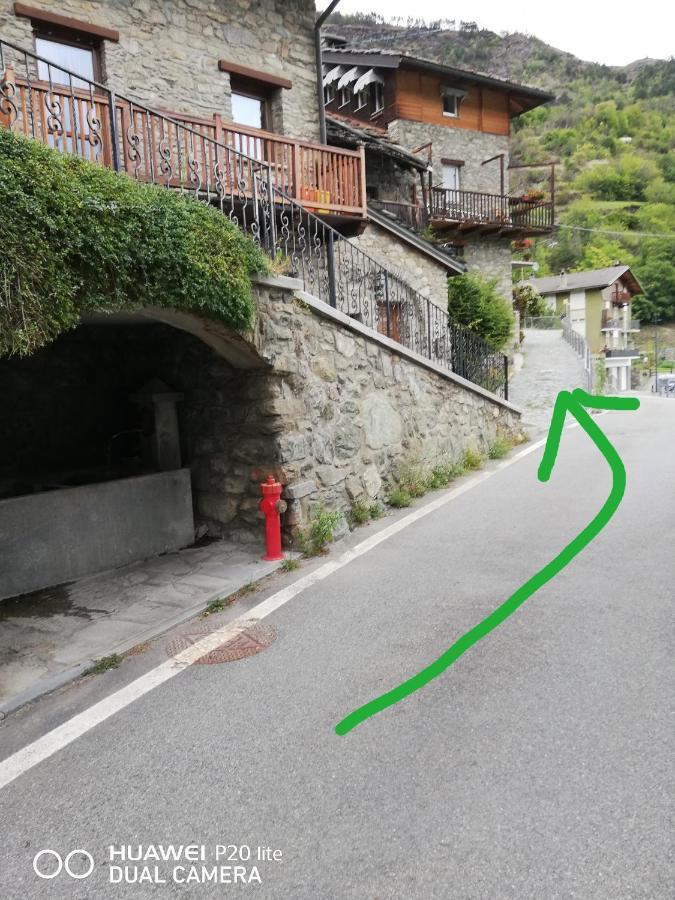 Le Casette Di Rovine Apartment Aosta Luaran gambar